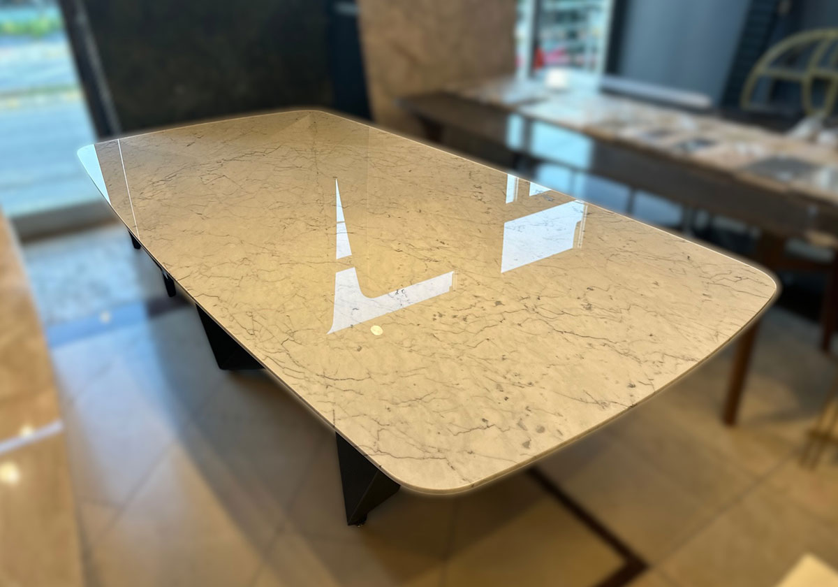 Dining Table 11